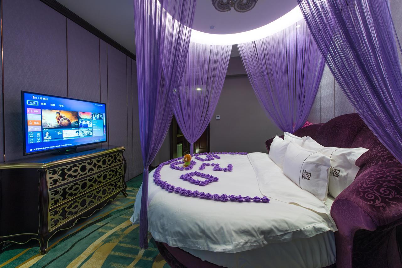 Dunhuang Isiting Hotel Exterior photo
