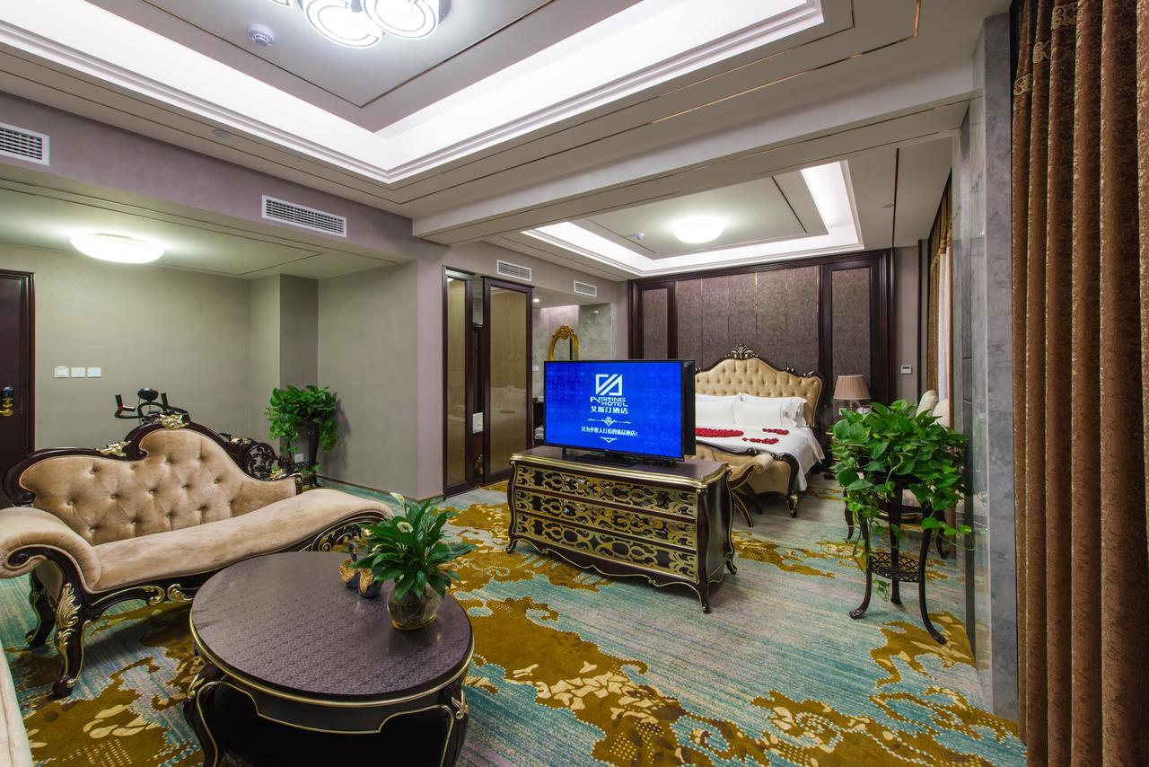 Dunhuang Isiting Hotel Exterior photo