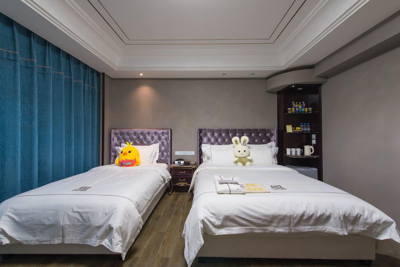 Dunhuang Isiting Hotel Exterior photo